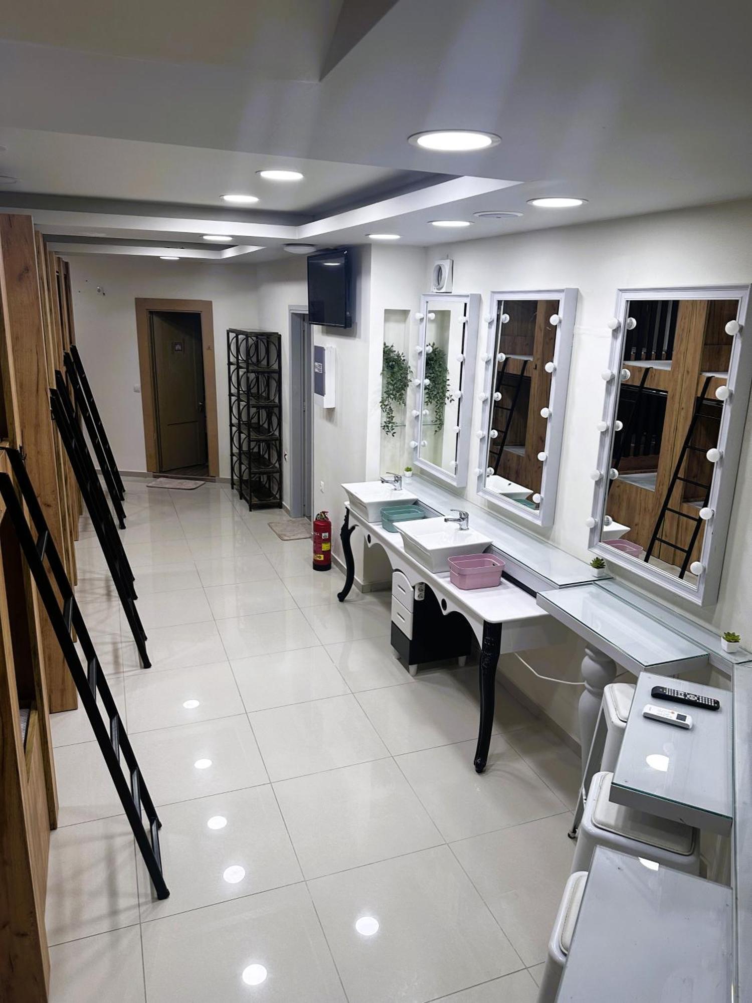 Hostel Parea Hersonissos Екстериор снимка