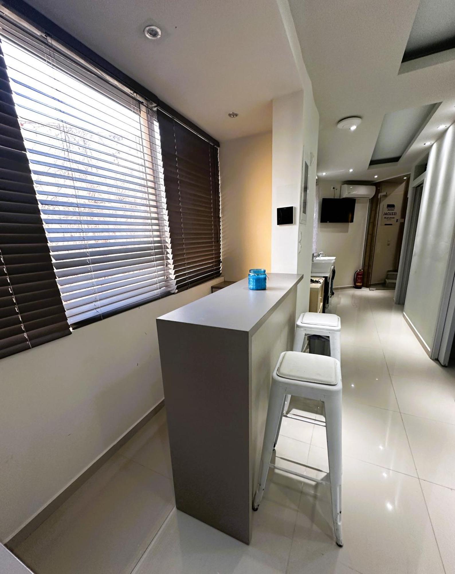 Hostel Parea Hersonissos Екстериор снимка